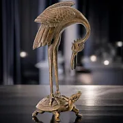 Бронзовая композиция «Журавль на черепахе» — фотография 1